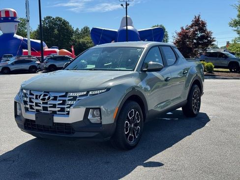 Used 2022 Hyundai Santa Cruz SE AWD/4WD image 7