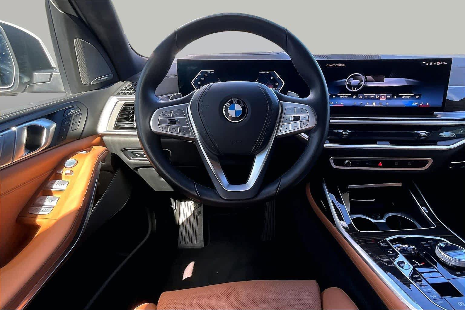 Used 2026 BMW X7 xDrive40i AWD/4WD image 6