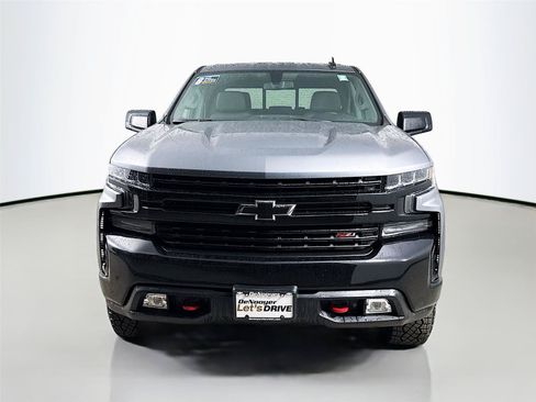Used 2021 Chevrolet Silverado 1500 LT Trail Boss w/ Convenience Package II AWD/4WD image 4