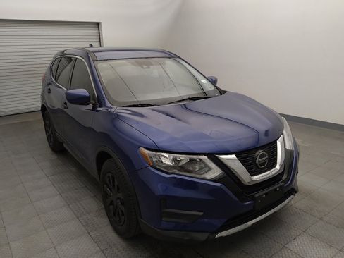 Used 2019 Nissan Rogue S FWD image 13