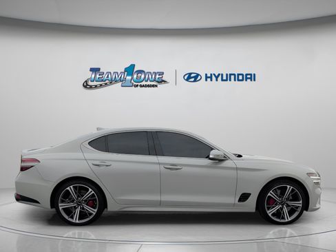 Used 2024 Genesis G70 2.5T w/ Sport Prestige Package image 9