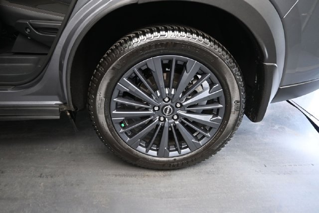 Used 2026 Nissan Pathfinder SL w/ SL Premium Package FWD image 14