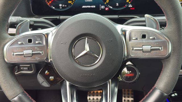 Used 2023 Mercedes-Benz GLA 35 AMG 4MATIC image 18