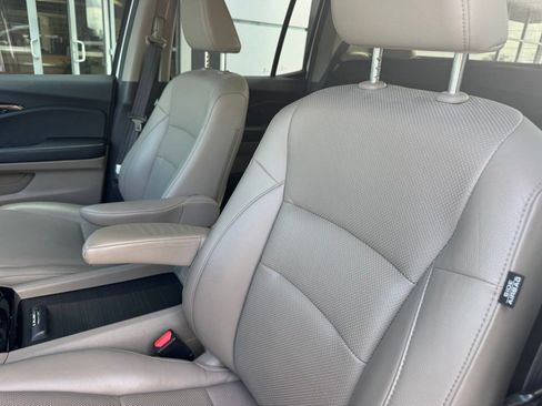 Used 2020 Honda Ridgeline RTL-E image 18