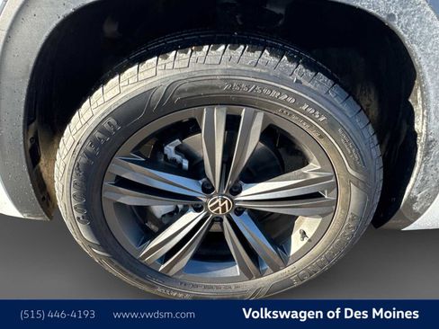 Used 2021 Volkswagen Atlas SE image 8