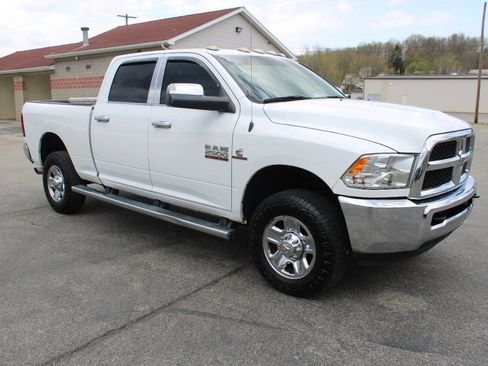 Used 2018 RAM 2500 Tradesman w/ Chrome Appearance Group image 7