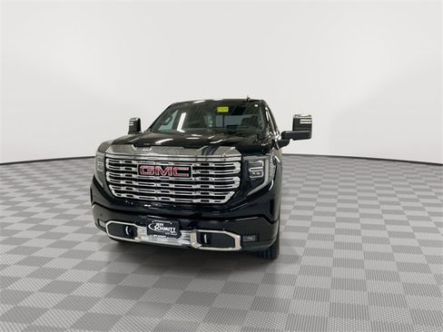 Certified 2024 GMC Sierra 1500 Denali w/ Denali Reserve Package image 4