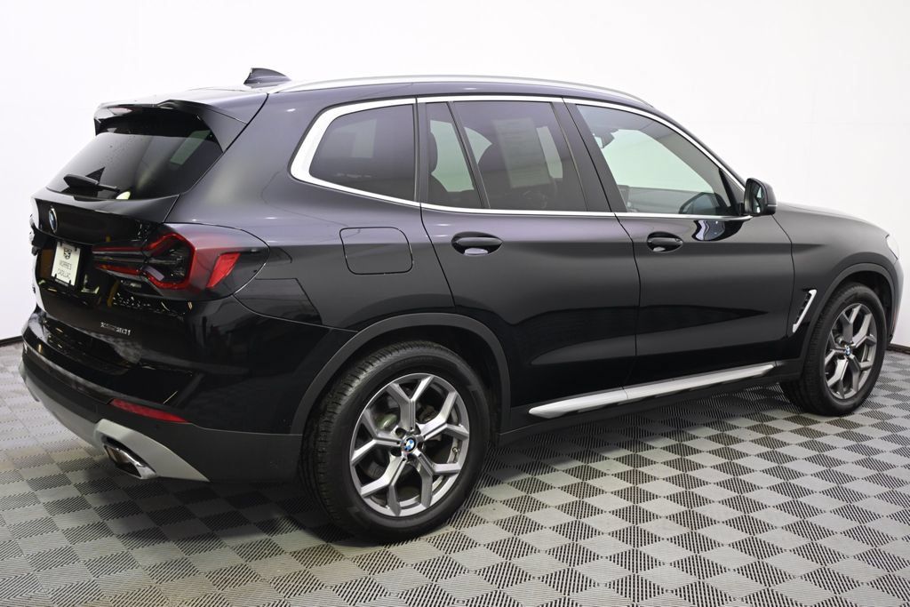 Used 2023 BMW X3 xDrive30i w/ Premium Package AWD/4WD image 7