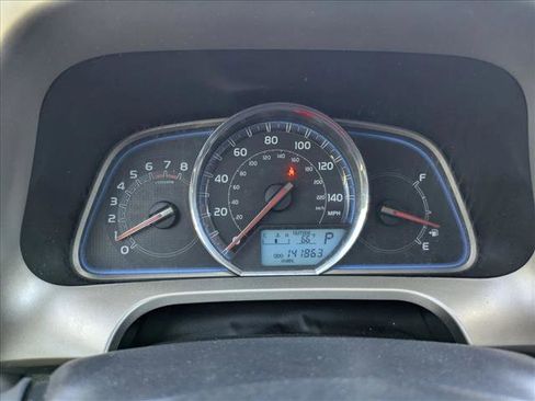 Used 2014 Toyota RAV4 Limited image 11