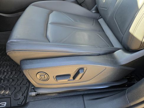 Used 2024 Audi Q3 2.0T Premium Plus w/ Premium Plus Package image 13