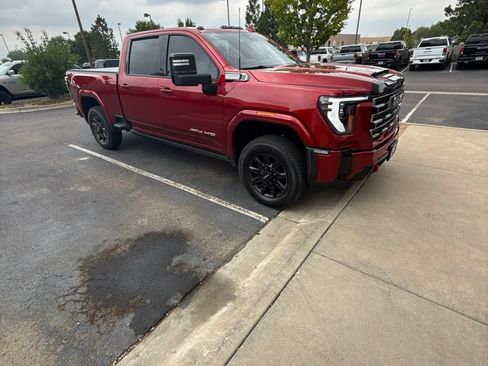 Used 2025 GMC Sierra 2500 AT4 w/ AT4 Premium Plus Package AWD/4WD image 2