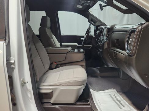 Used 2021 Chevrolet Silverado 3500 LT w/ Convenience Package image 24