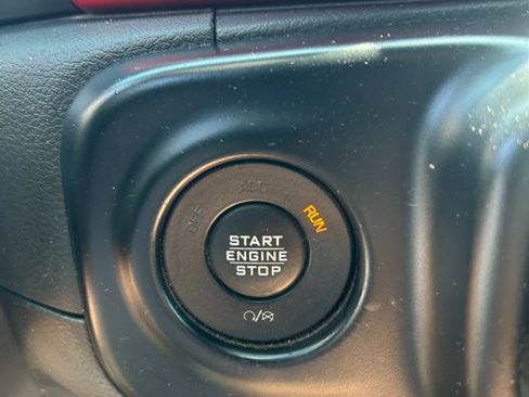 Used 2019 Jeep Wrangler Unlimited Rubicon AWD/4WD image 15