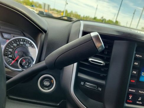 Used 2020 RAM 3500 Big Horn w/ Level 2 Equipment Group AWD/4WD image 28