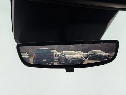 Used 2021 Cadillac Escalade ESV Premium Luxury image 35