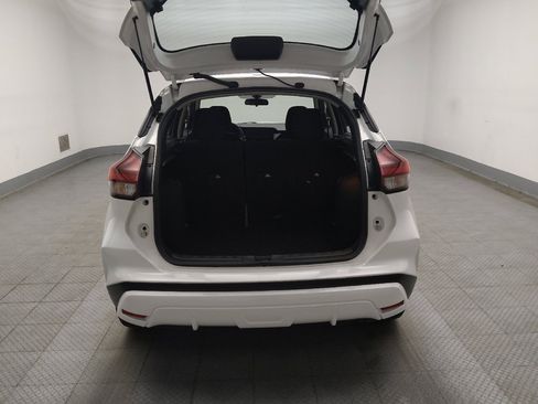 Used 2023 Nissan Kicks S FWD image 29