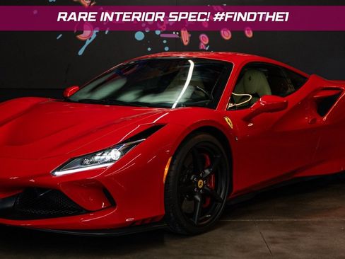 Used 2022 Ferrari F8 Tributo RWD image 2