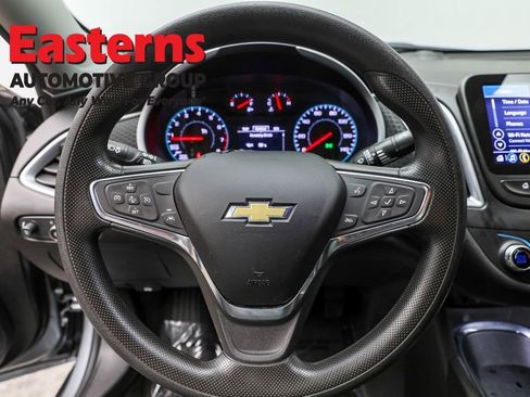 Used 2023 Chevrolet Malibu LT image 10