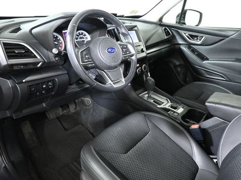 Used 2020 Subaru Forester Premium image 14