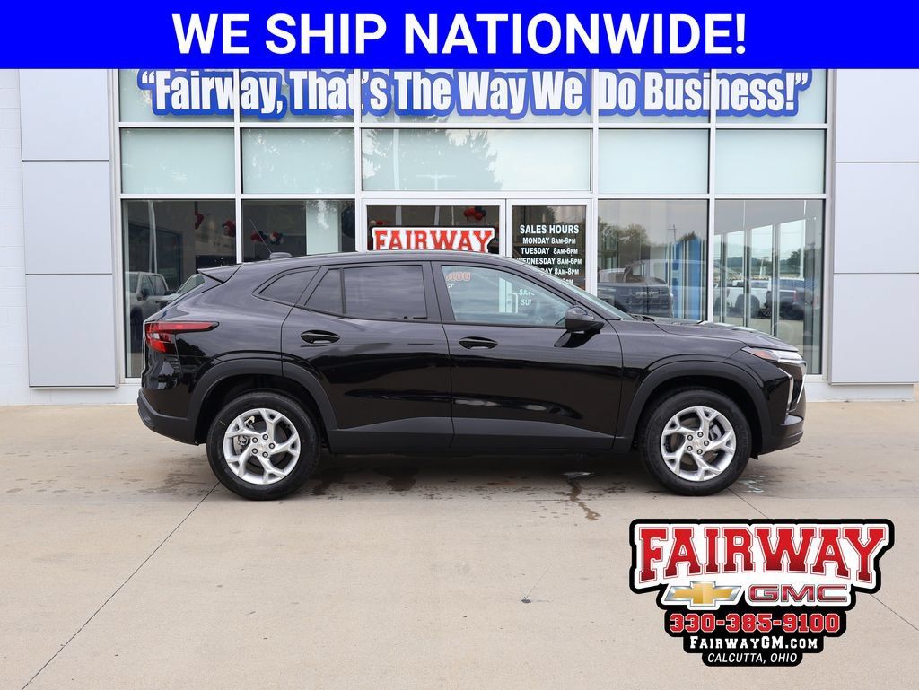 New 2026 Chevrolet Trax LS w/ LS Convenience Package FWD image 1