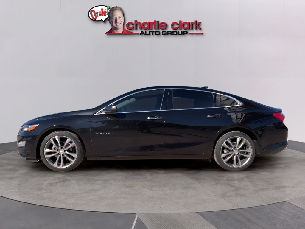 Used 2019 Chevrolet Malibu Premier w/ Sun and Wheel Package FWD image 2