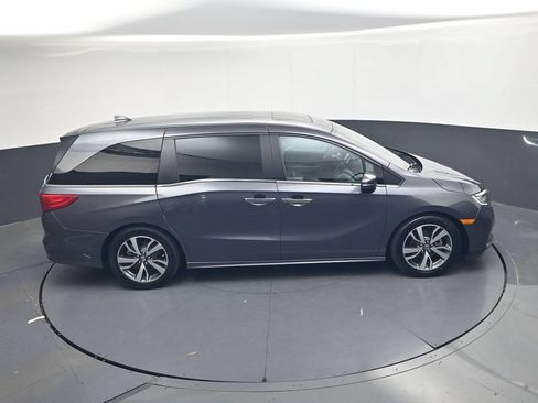 Used 2023 Honda Odyssey Touring image 25