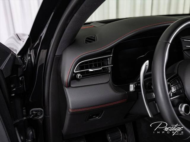 Used 2023 Maserati Grecale Trofeo AWD/4WD image 22