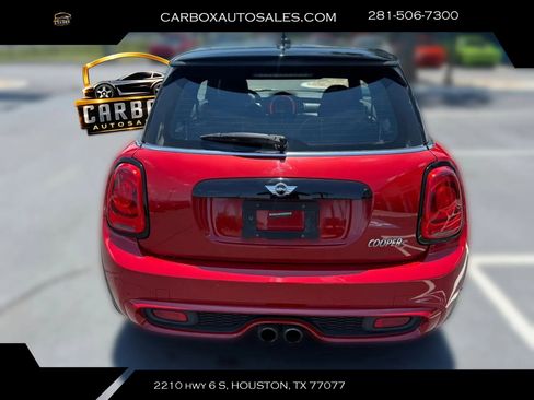 Used 2017 MINI Cooper S FWD image 4