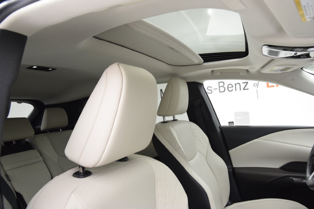 Used 2024 Lexus RX 350 FWD w/ Technology Package image 18