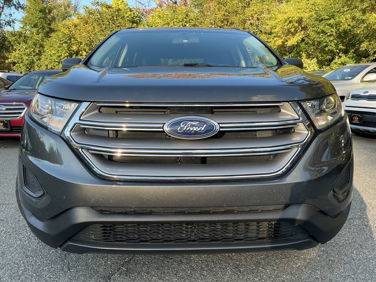 Used 2017 Ford Edge SE w/ Cargo Accessory Package AWD/4WD image 3