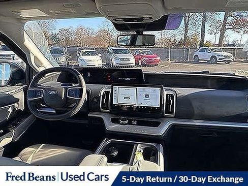 Used 2025 Ford Expedition Max Active image 24