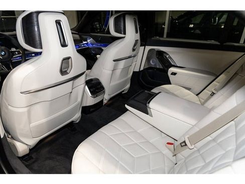 New 2026 BMW 760i xDrive w/ Executive Package image 79