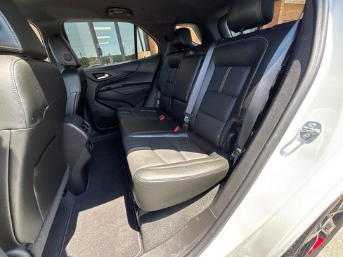 Used 2024 Chevrolet Equinox Premier AWD/4WD image 16