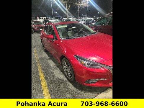 Used 2018 MAZDA MAZDA3 Grand Touring w/ Premium Equipment Package image 7