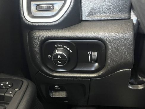 New 2026 RAM 1500 Big Horn AWD/4WD image 21