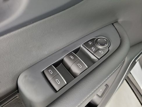 Used 2026 Buick Enclave Sport Touring w/ Power Package FWD image 19
