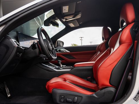 Used 2026 BMW M4 Competition w/ Executive Package RWD image 25