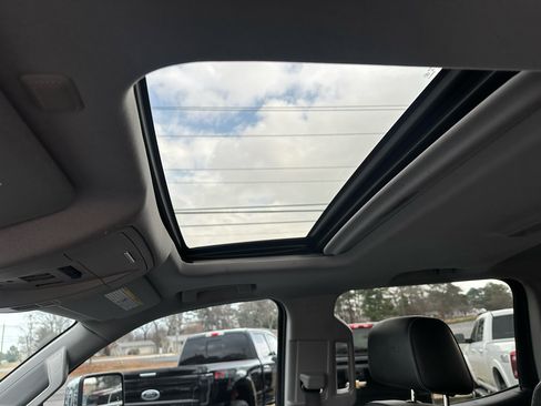 Used 2016 GMC Sierra 2500 Denali w/ Driver Alert Package image 15