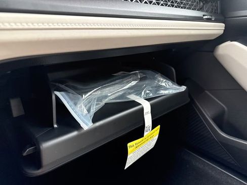 Used 2025 Honda Accord LX image 36