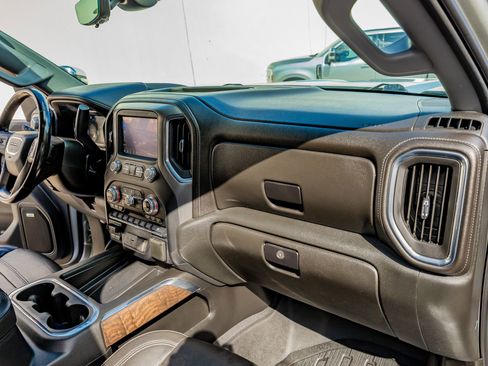 Used 2020 GMC Sierra 3500 Denali w/ Denali Ultimate Package image 18