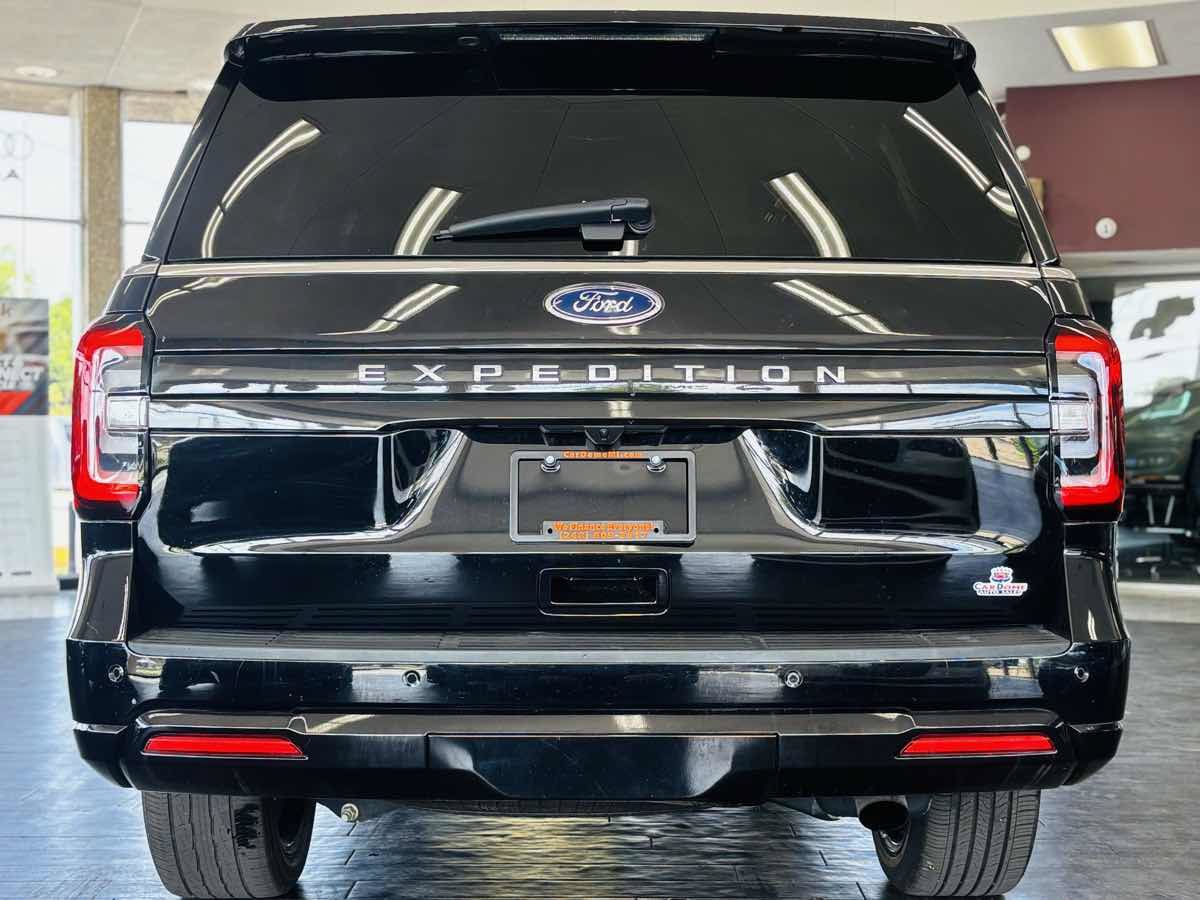 Used 2024 Ford Expedition Max Limited AWD/4WD image 11