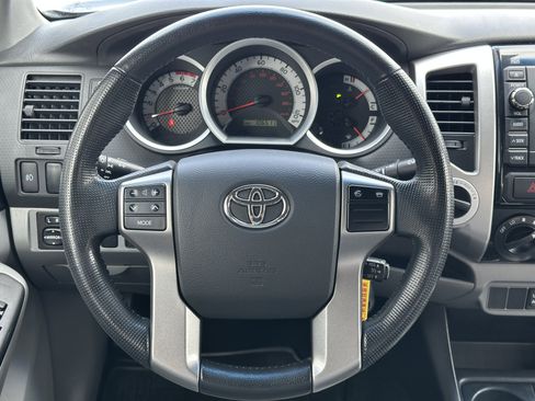 Used 2013 Toyota Tacoma 4x4 Double Cab w/ SR5 Pkg image 39