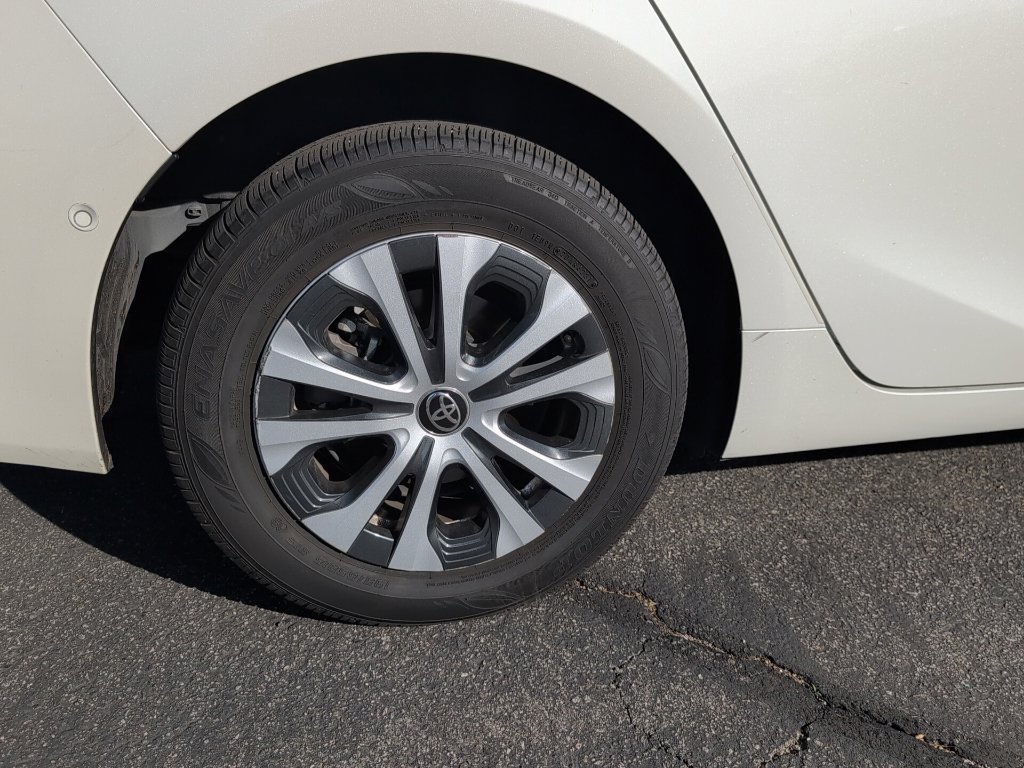 Used 2019 Toyota Prius XLE w/ Advanced Technology Package AWD/4WD image 8