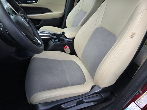 Certified 2018 Honda Clarity Plug-In Hybrid image 17