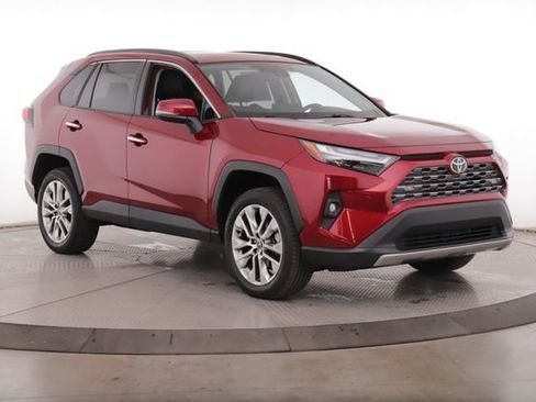 Used 2022 Toyota RAV4 Limited w/ Limited Grade Weather Package AWD/4WD image 2