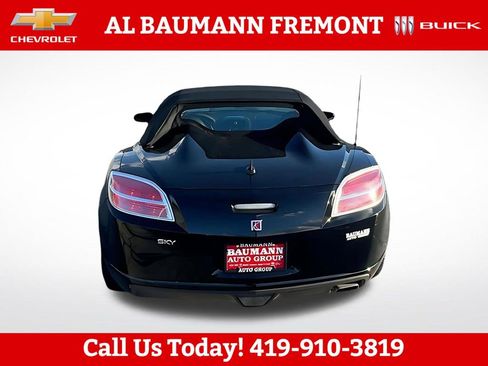 Used 2007 Saturn Sky w/ Premium Trim Pkg RWD image 10