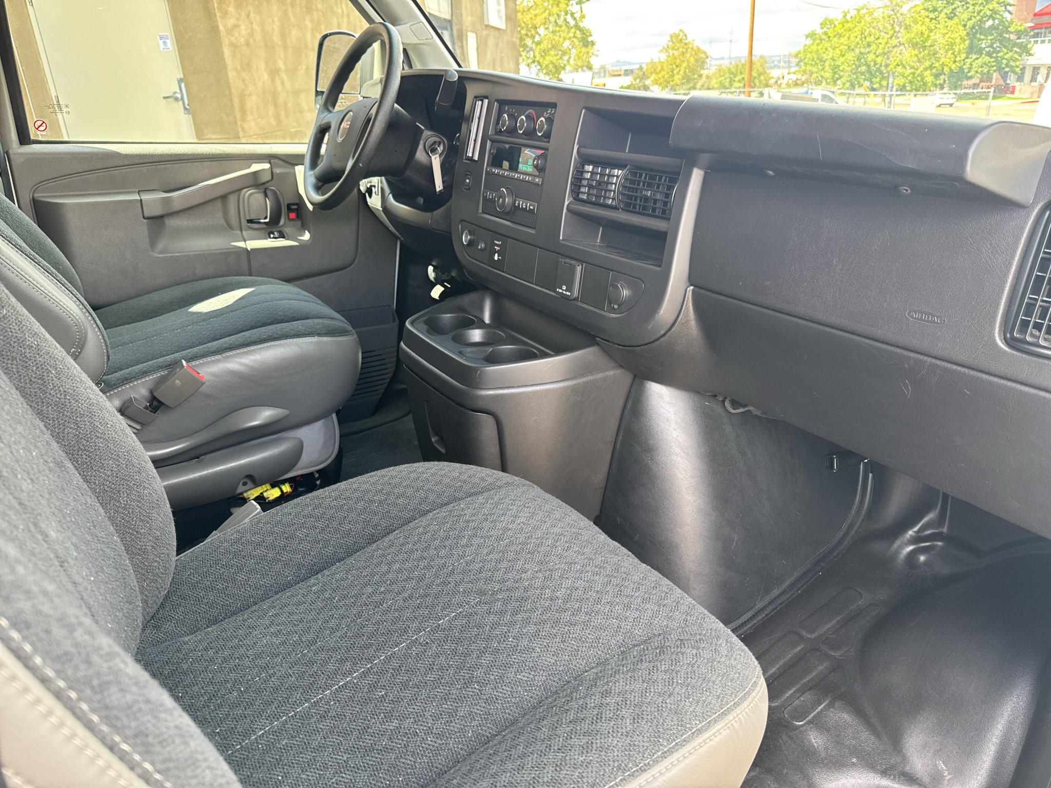 Used 2025 GMC Savana 2500 w/ Driver Convenience Package RWD image 24