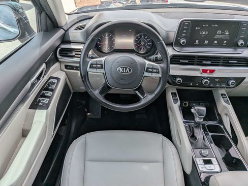 Used 2021 Kia Telluride S FWD image 22