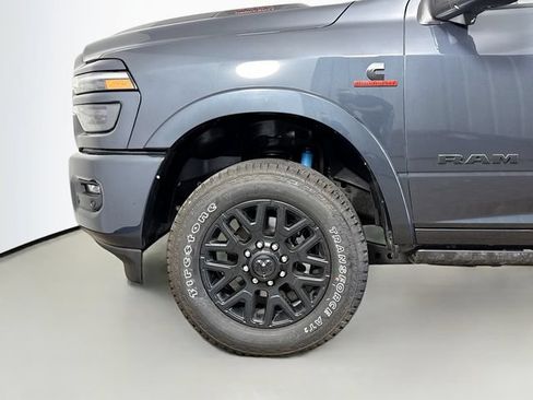 Used 2026 RAM 2500 Limited AWD/4WD image 33