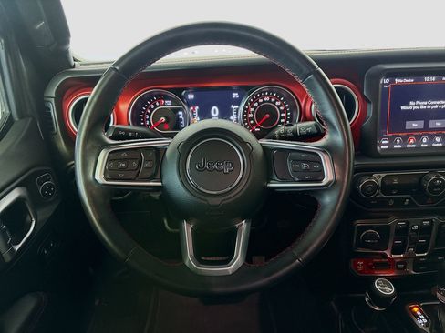 Used 2019 Jeep Wrangler Unlimited Rubicon AWD/4WD image 11